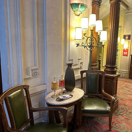 Hotel Langlois Paris Exterior photo