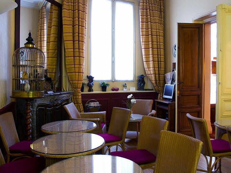 Hotel Langlois Paris Exterior photo