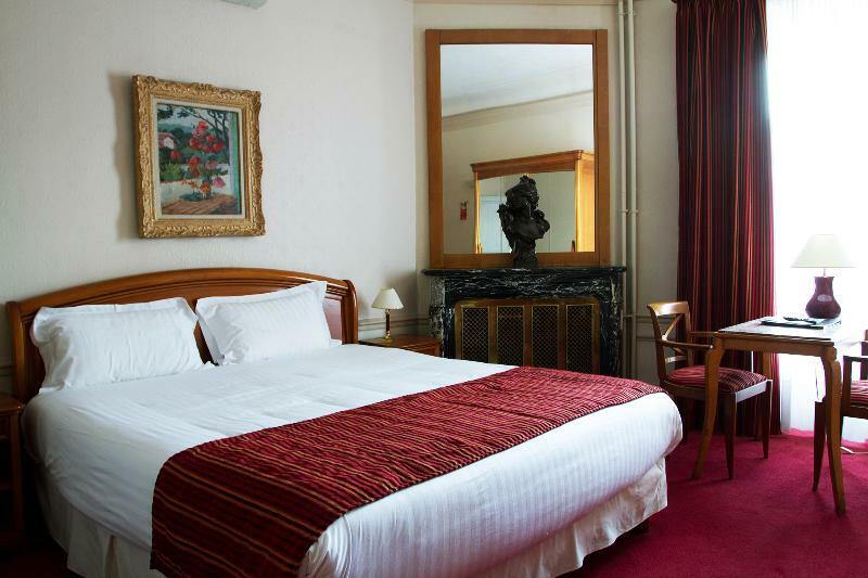 Hotel Langlois Paris Exterior photo